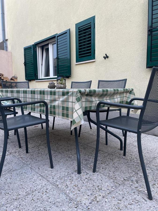 Citrus Accommodation Kaštela Esterno foto