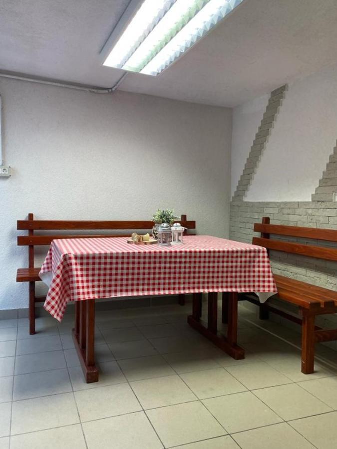 Citrus Accommodation Kaštela Esterno foto